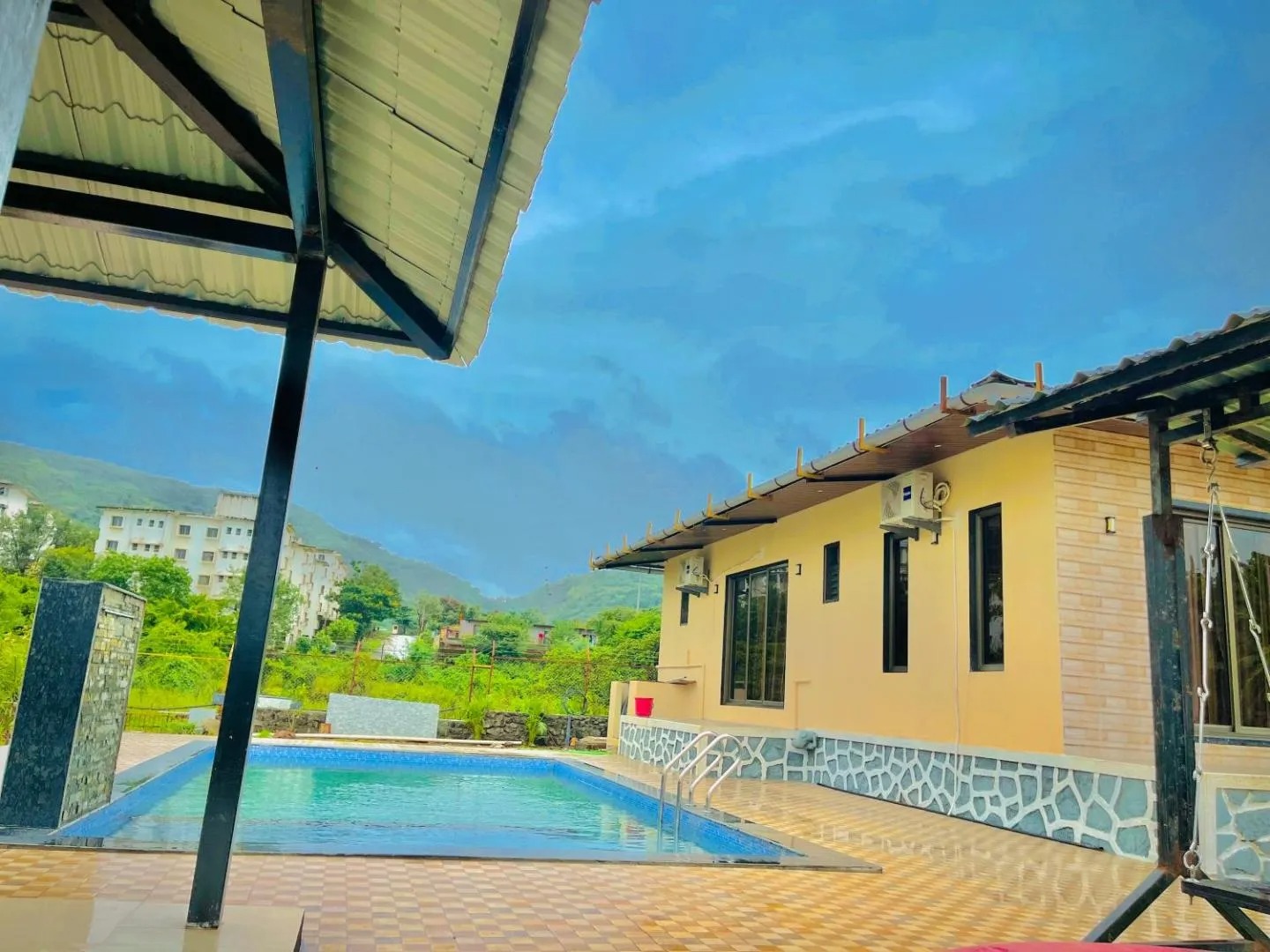 TRIMURTI VILLA LONAVALA